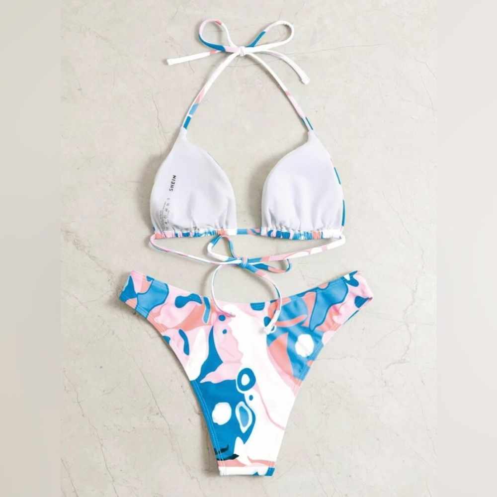 Bikini set! - Picture 2 of 5